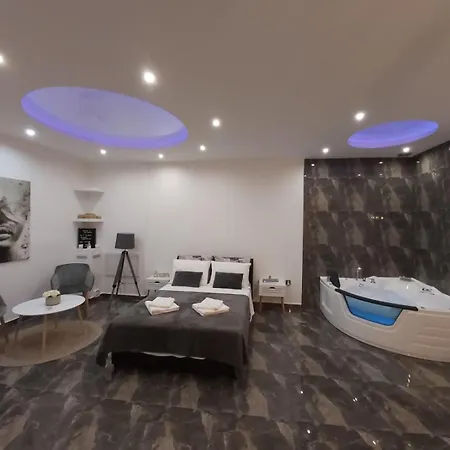 New Moment Lux * Zarkovo