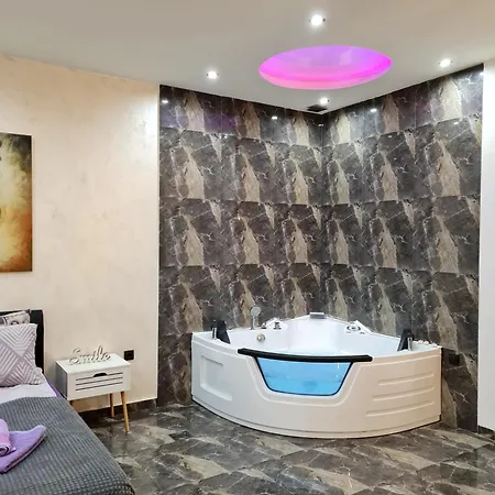 아파트 New Moment Lux *