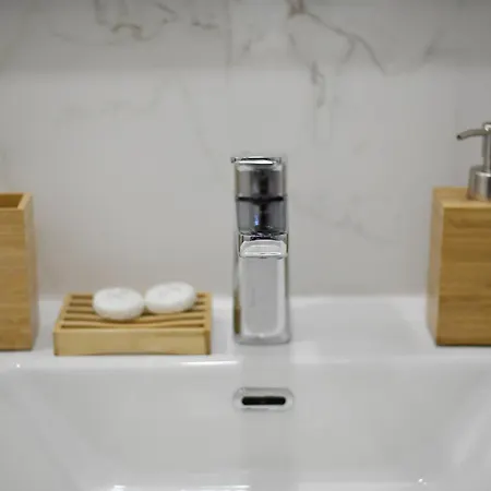 New Moment Lux * Zarkovo